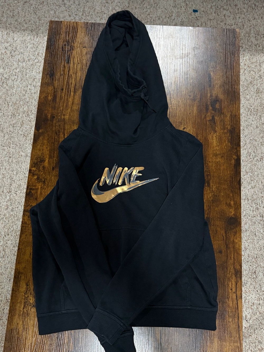 Nike Women’s Medium Black Pullover Hoodie Metallic Gold Swoosh